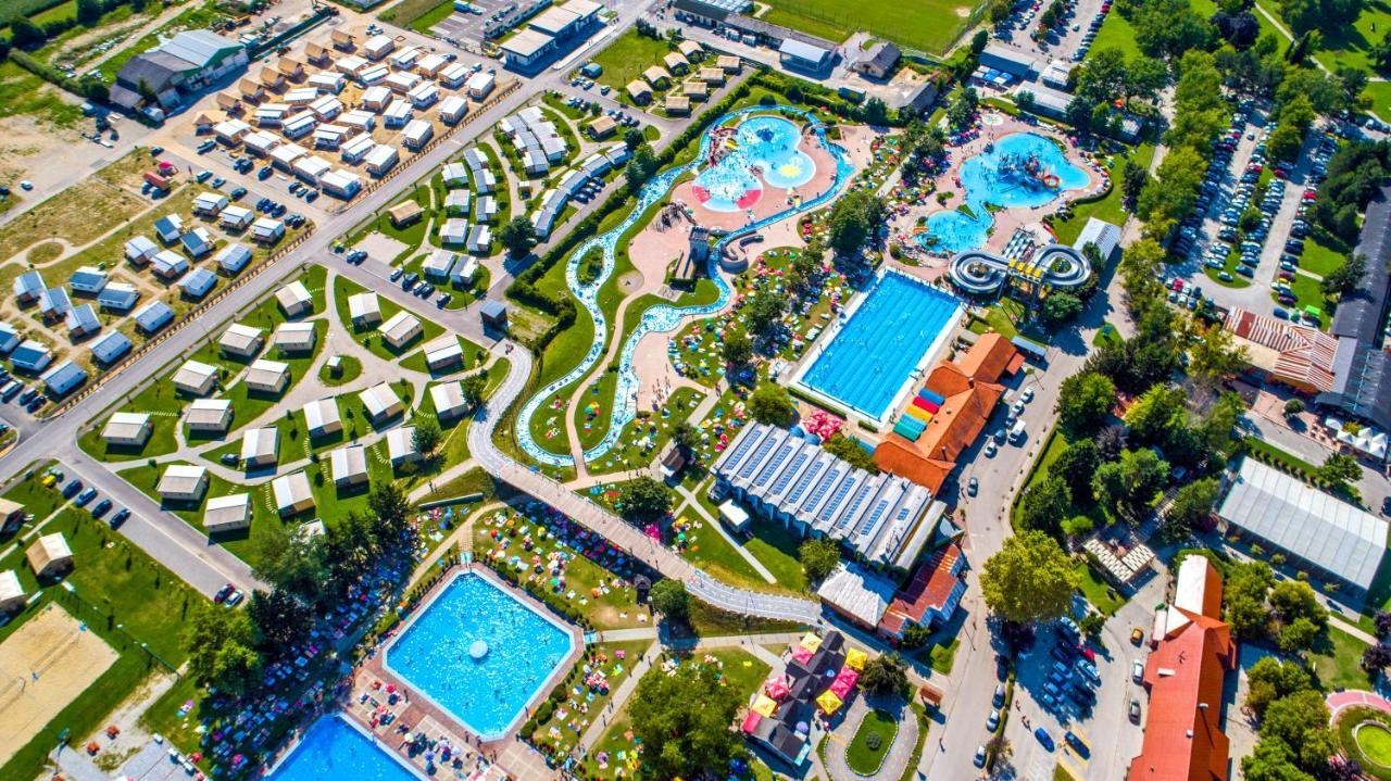 Terme Village - Mobile Homes Catez ob Savi Exteriér fotografie